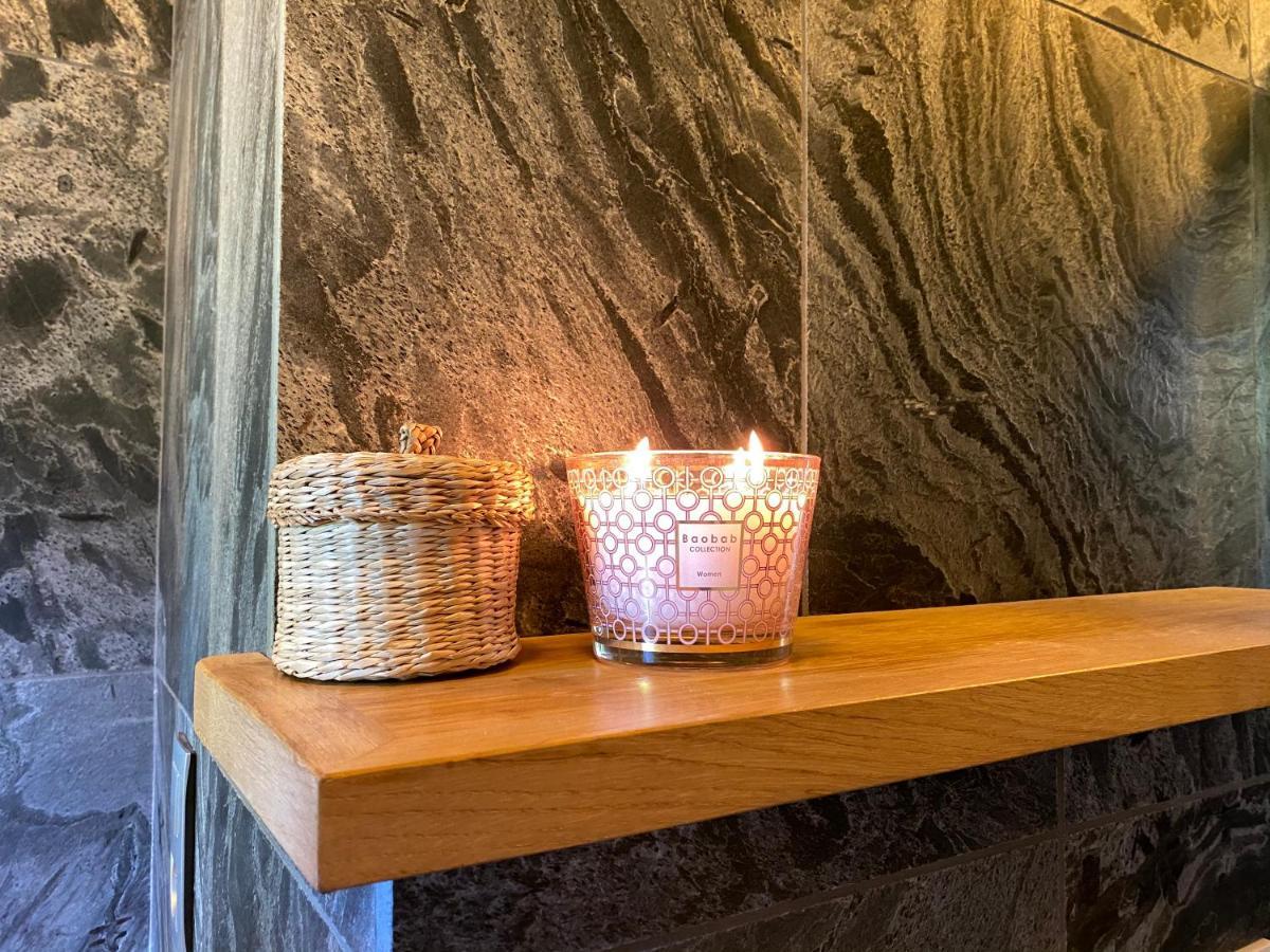 Chalet Isabelle Mountain Lodge 5 Star 5 Bedroom En Suite Sauna Jacuzzi Chamonix Exterior photo